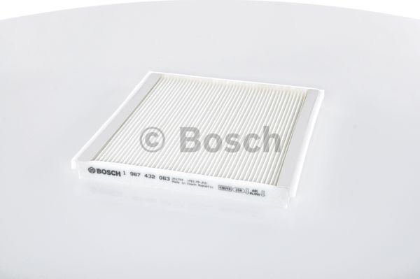 Filtr kabiny Bosch 1987432063