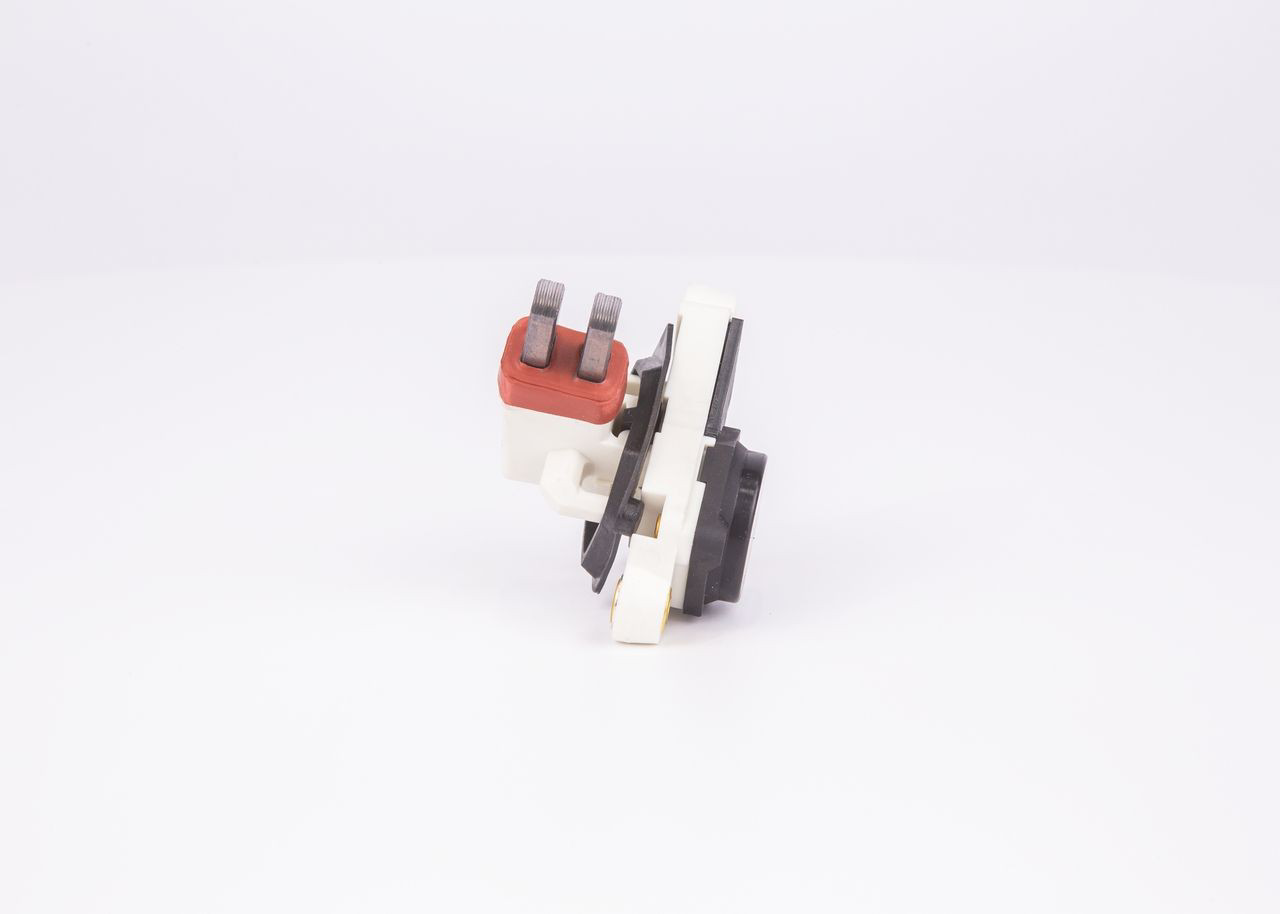 1987AN0215 Bosch Regulator alternatora (przekaźnik ładowania)