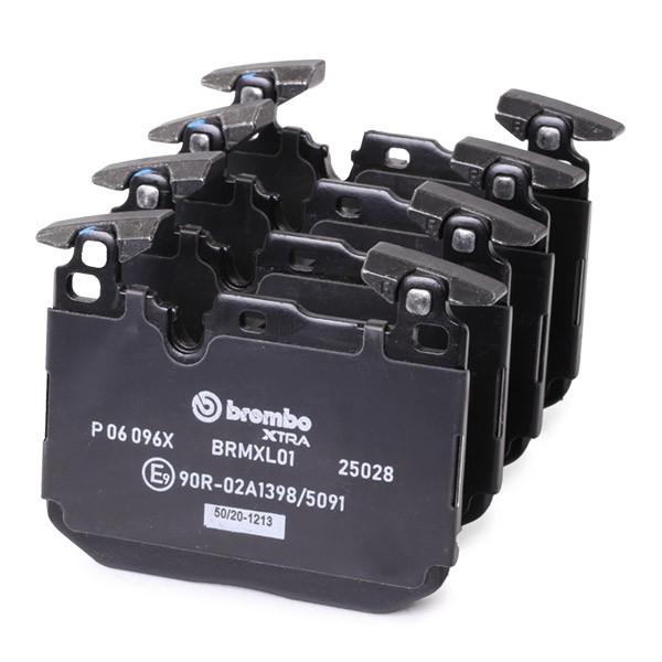 Klocki hamulcowe przednie tarczowe Brembo P06096X cena, od 55,43 USD