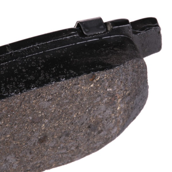 Okładziny (klocki) do hamulców tarczowych tylne Brembo P78018 cena, od 24,59 USD