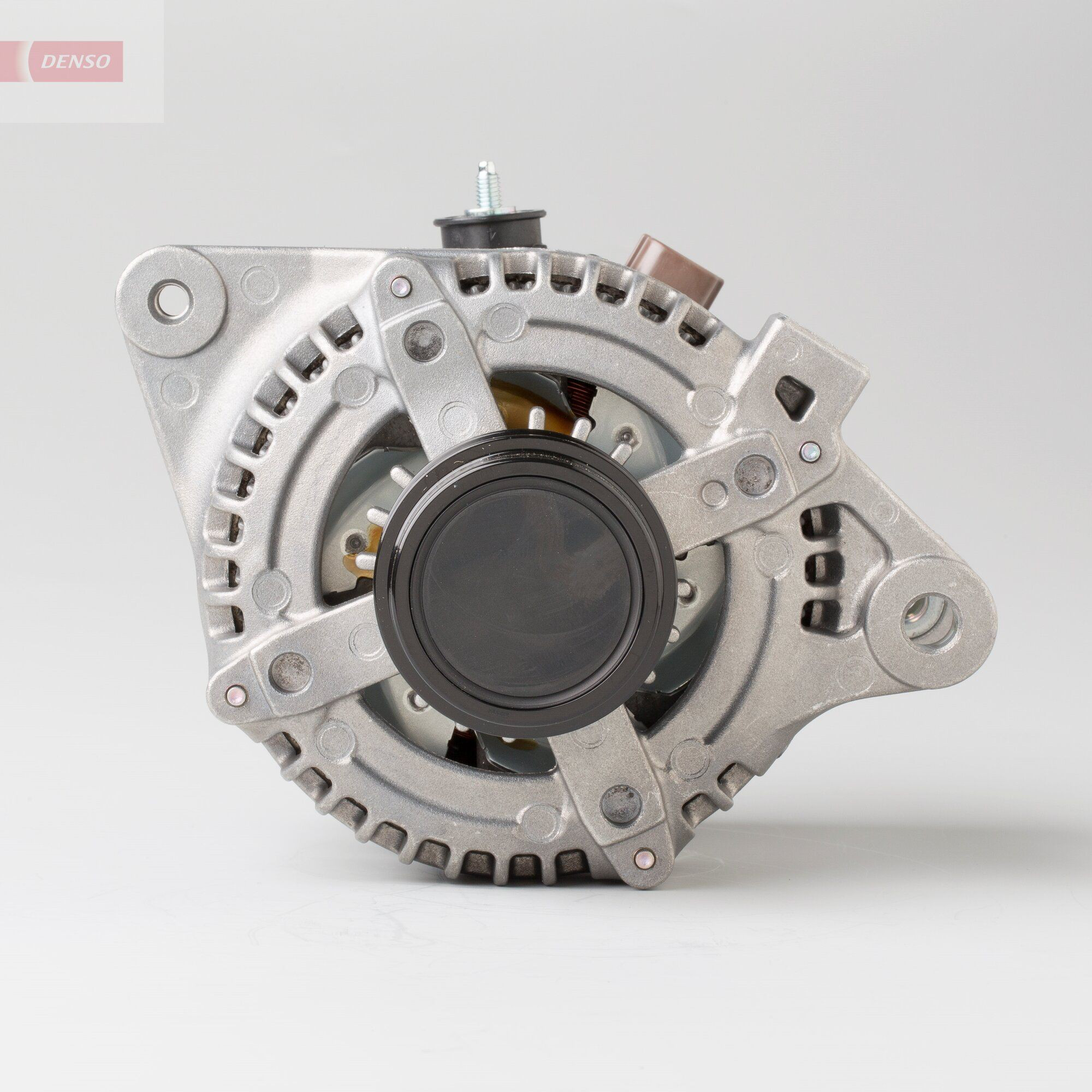DAN1011 Denso Alternator