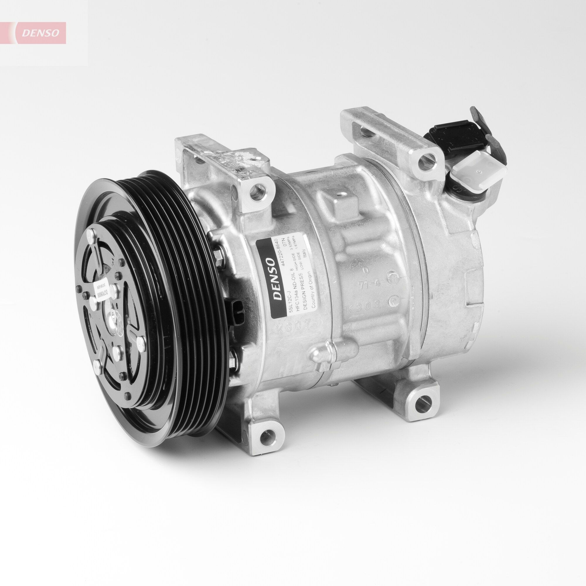 Sprężarka klimatyzacji Denso DCP09008 cena, od 57,89 USD