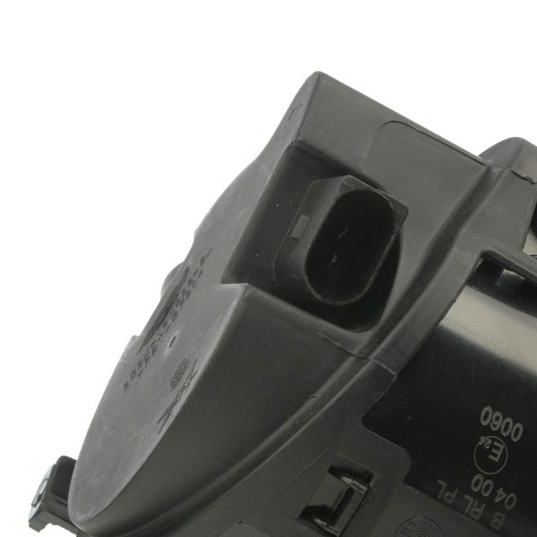Do koszyka Lampa przeciwmgielna lewa Audi A8 D3 4E2, 4E8