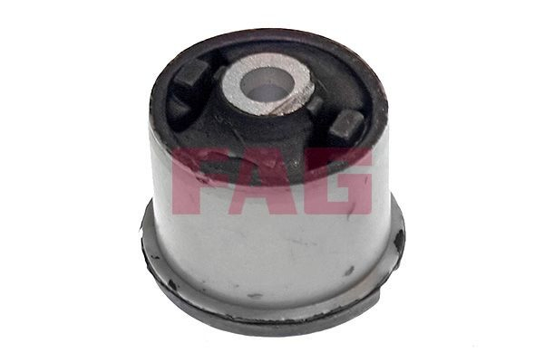 Do koszyka Silentblock tylnej belki Volkswagen Lupo  6X, 6E