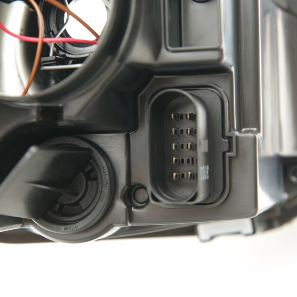 Reflektor lewy 1EG247007571 HELLA