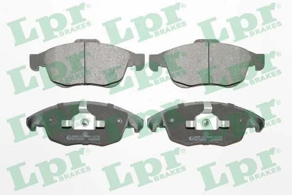 Klocki hamulcowe przednie tarczowe LPR 05P1351 cena, od 27,00 USD