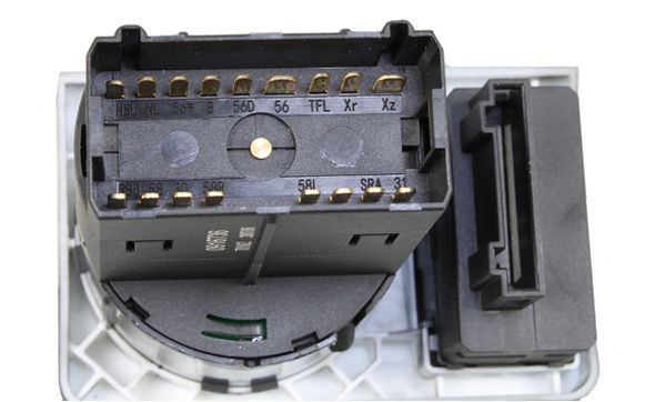 Przełącznik światła reflektorów na "torpedo" Metzger 0916736 cena, od 28,94 USD