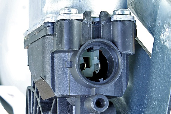 Do koszyka Mechanizm podnoszenia szyby drzwi przednich prawych Renault LOGAN I LS