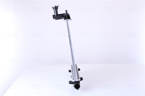 Chłodnica silnika Nissens 675023 cena, od 112,70 USD