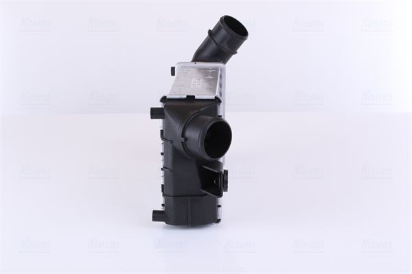 Chłodnica intercoolera Nissens 96698 cena, od 76,15 USD