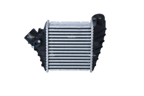 Chłodnica intercoolera 30848 NRF