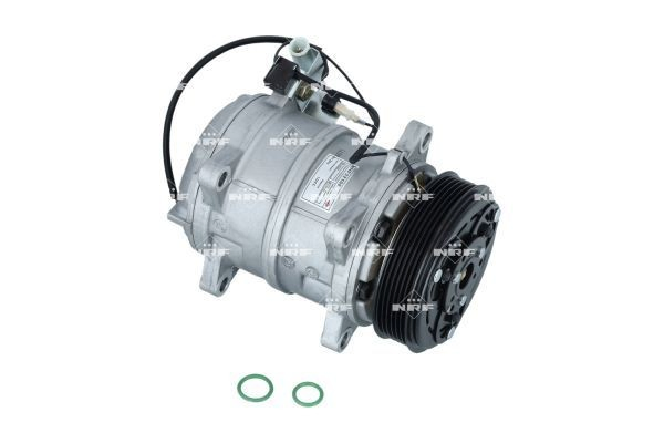 Do koszyka Sprężarka klimatyzacji Volvo 850  LS
