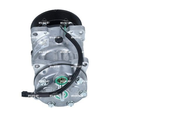  Sprężarka klimatyzacji Mazda 323 