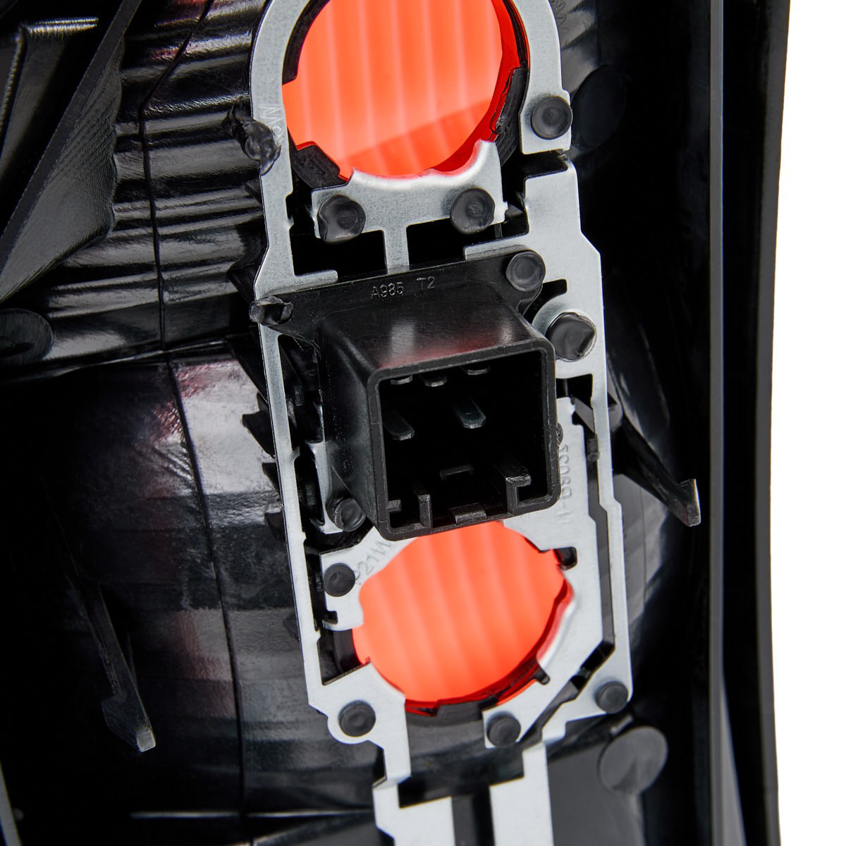 Do koszyka Lampa zespolona tylna prawa Volvo XC70 CROSS COUNTRY SZ, LZ