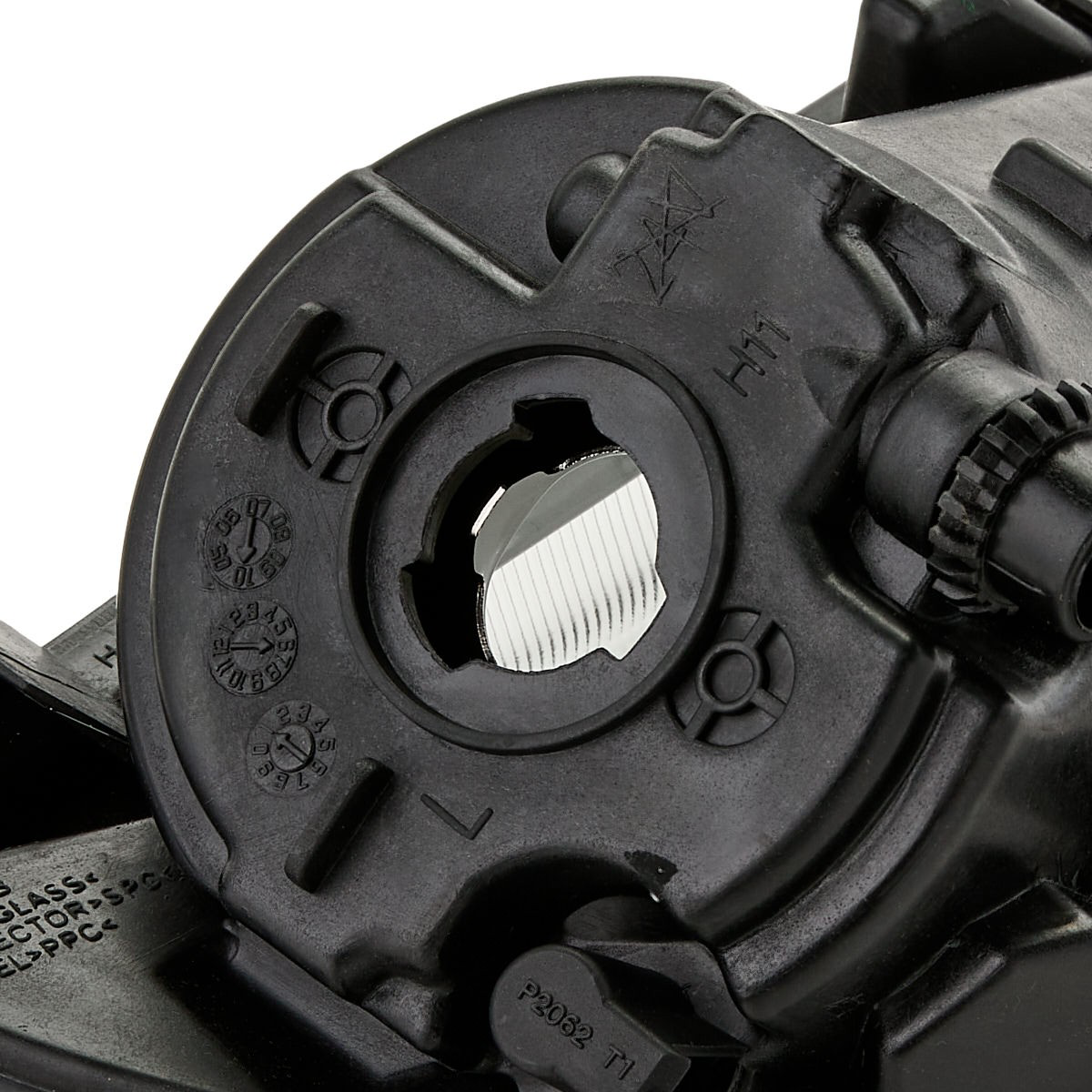  Lampa przeciwmgielna lewa Ford Fiesta 