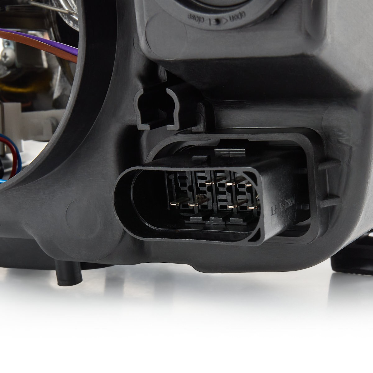 Do koszyka Reflektor prawy Ford C-Max  CB3
