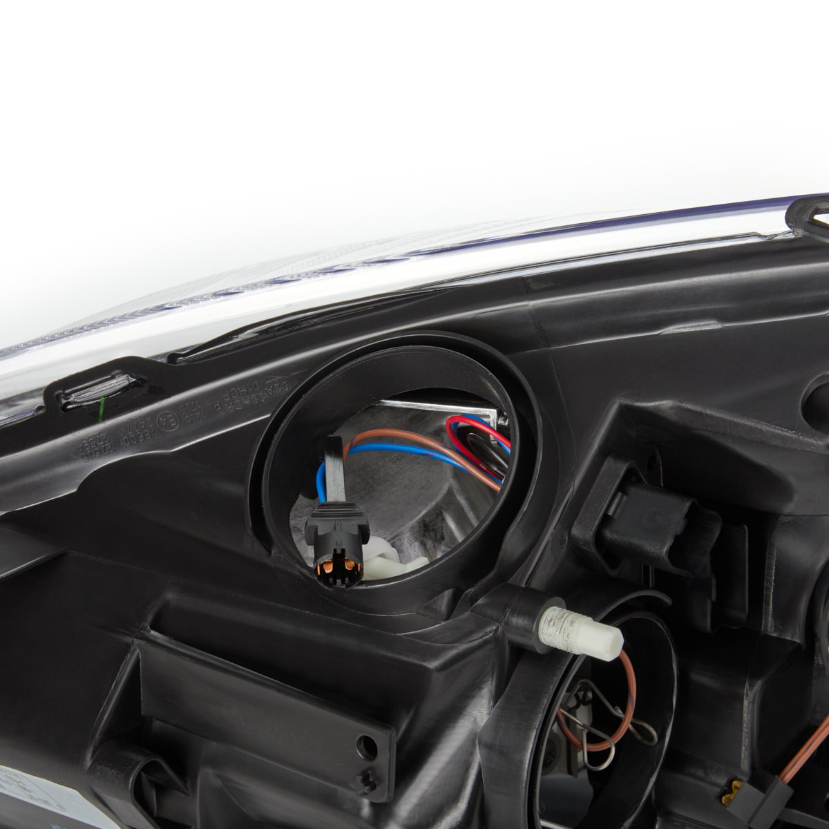 Reflektor prawy Magneti Marelli LPO261 cena, od 222,97 USD