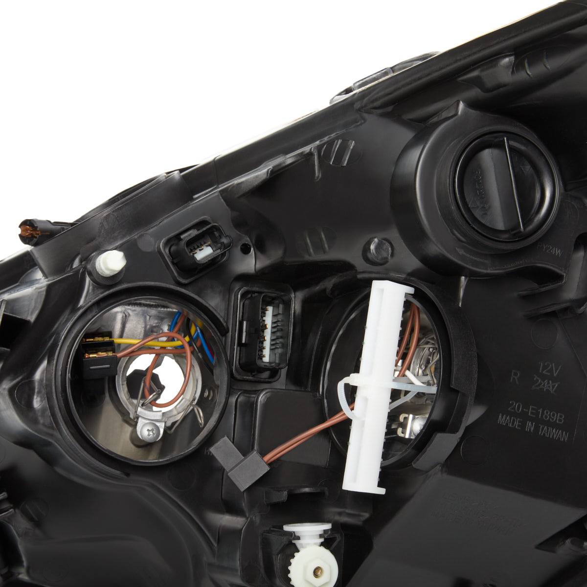 LPO261 Magneti Marelli Reflektor prawy