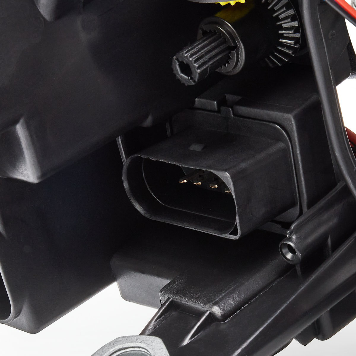 Reflektor lewy TYC 2014372152 cena, od 122,39 USD