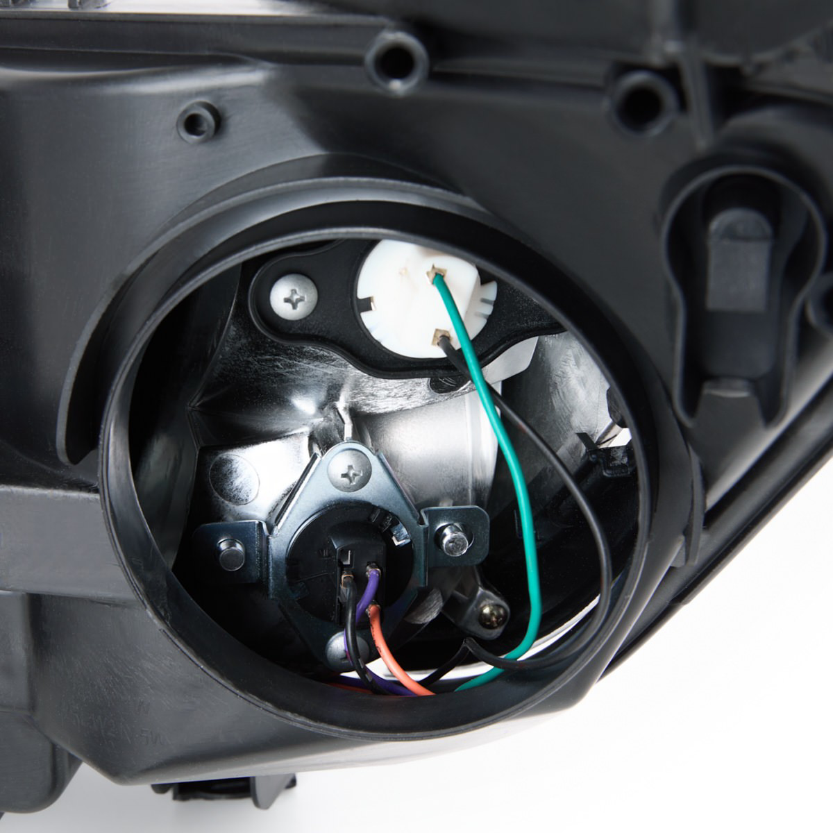 Do koszyka LPP821 Magneti Marelli Reflektor prawy