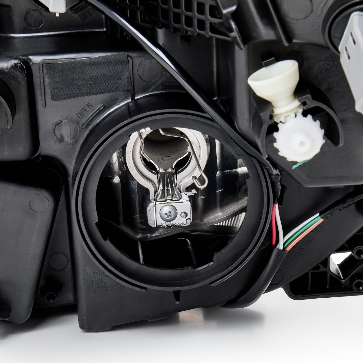 Reflektor prawy do Opel Mokka I J13