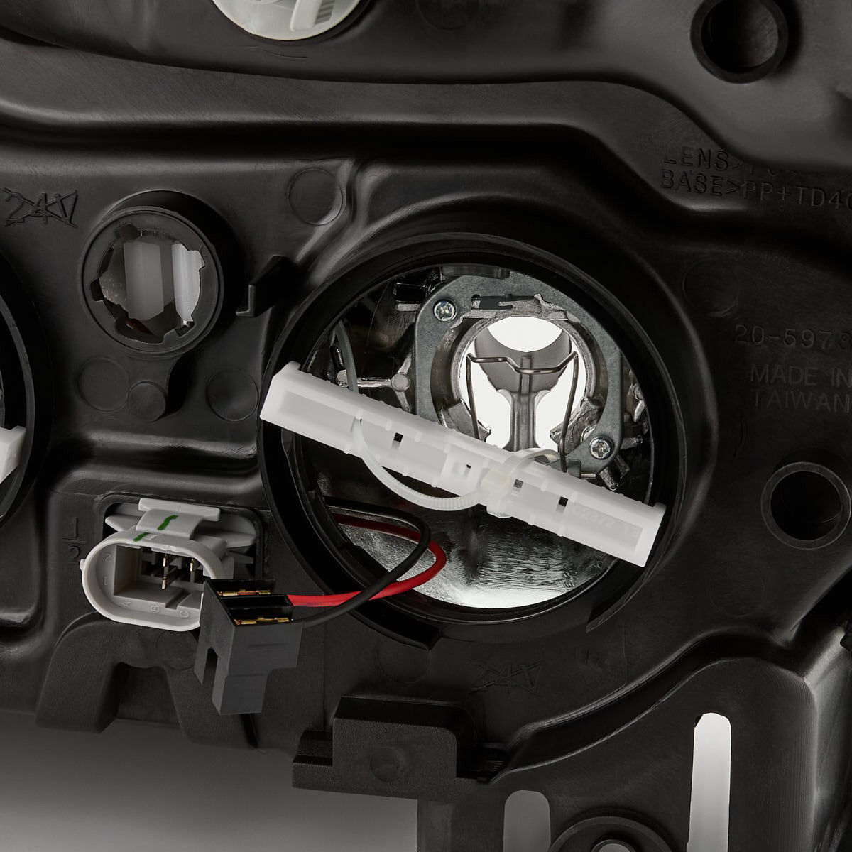 Reflektor prawy Renault Scenic I minivan (JA0, JA1, FA0) (1999 - 2003) cena, od 56,18 USD