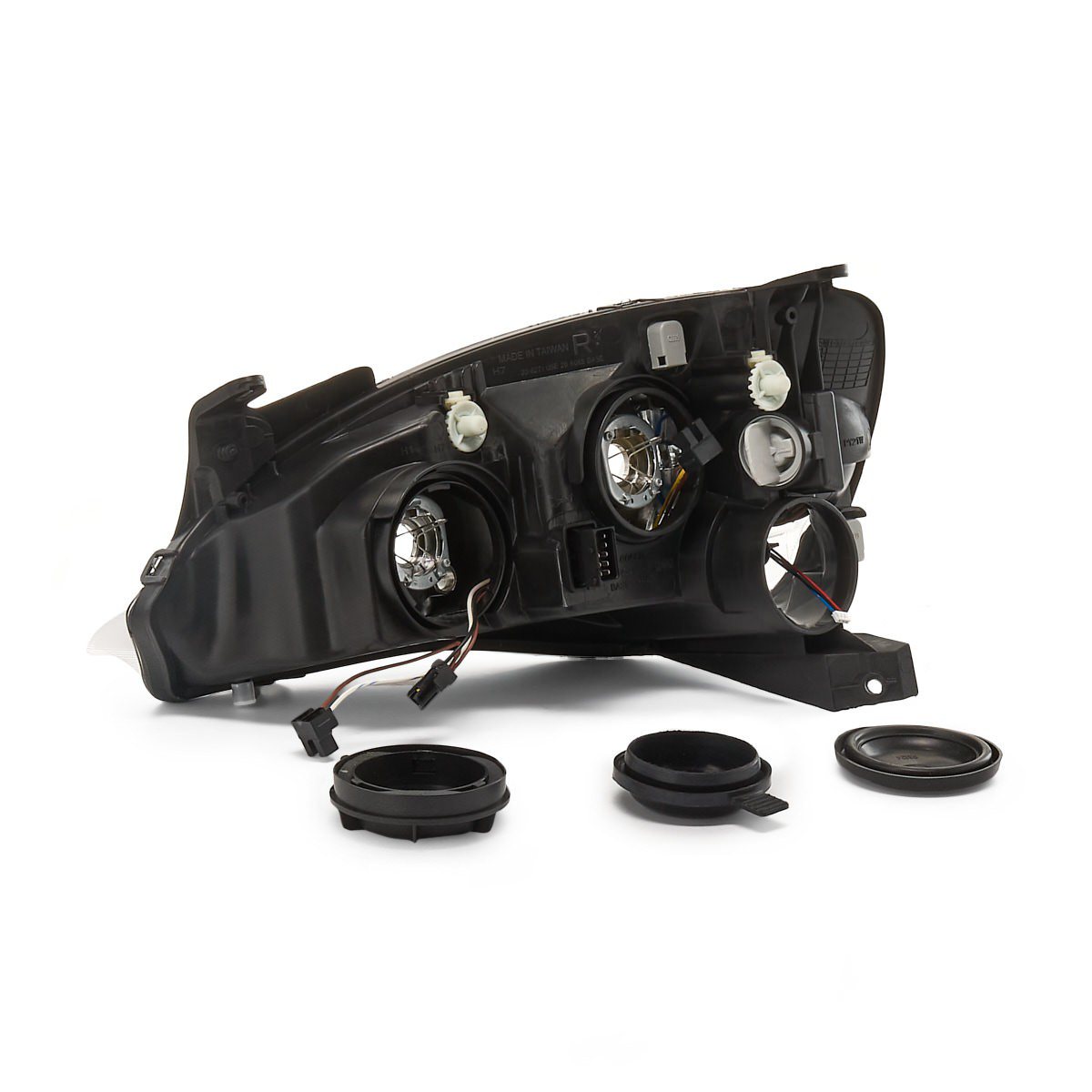 Reflektor prawy General Motors 09196232 cena, od 68,10 USD