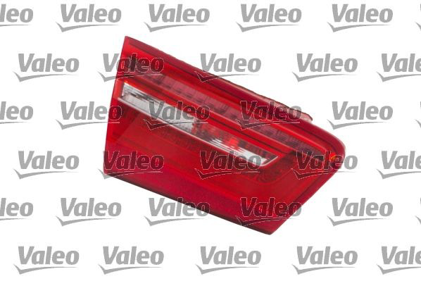 Lampa zespolona tylna lewa wewnętrzna VALEO 44523 cena, od 236,42 USD