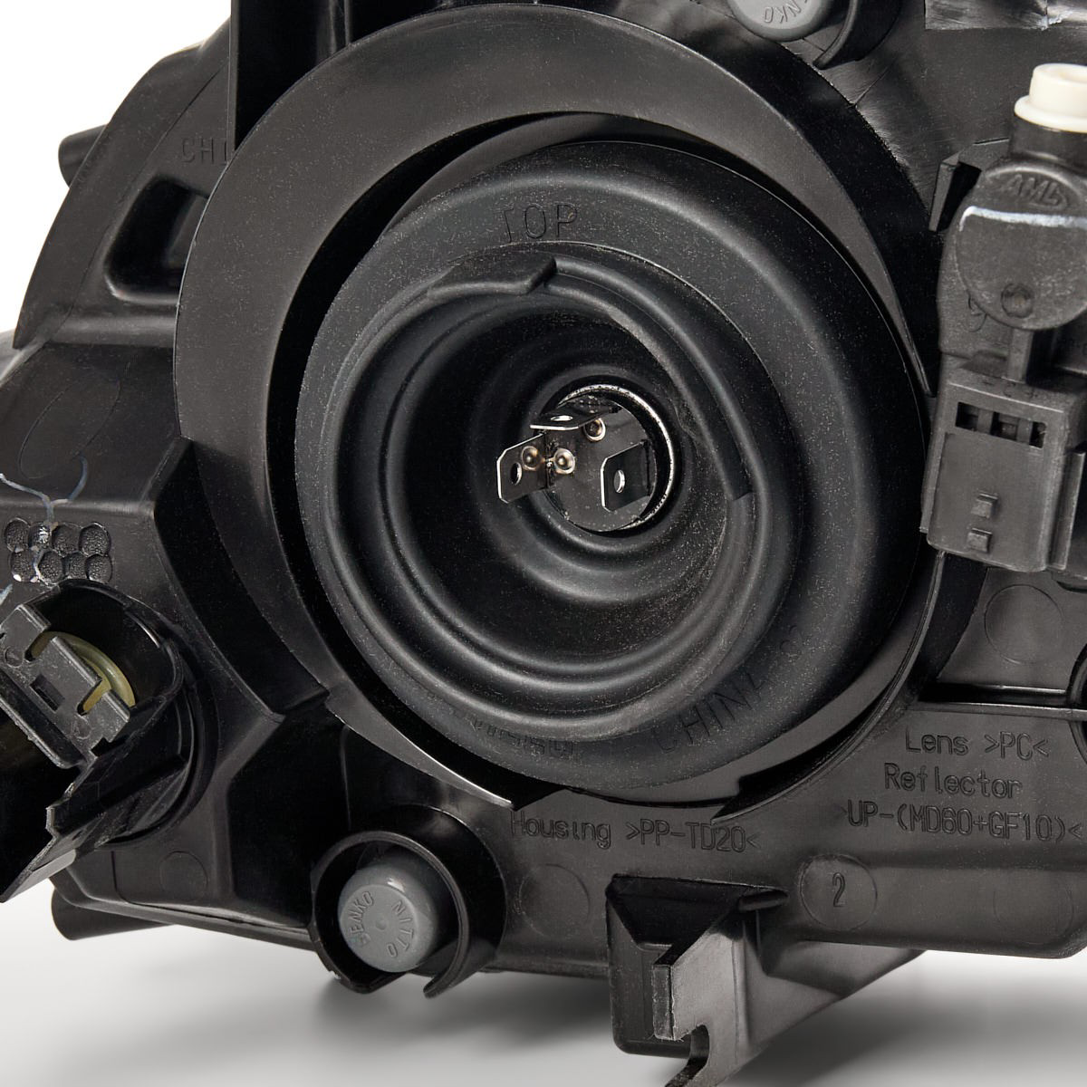 Reflektor lewy Nissan JUKE JPN hatchback (F15) (2010 - 2019) cena, od 148,83 USD