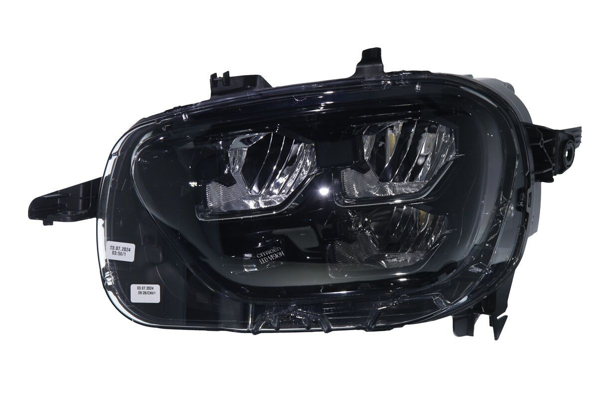 Reflektor lewy VALEO 451024 cena, od 186,13 USD