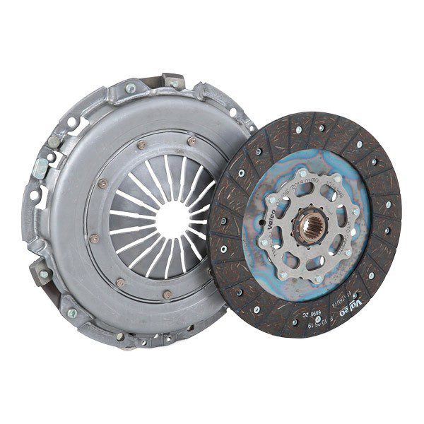 Zestaw sprzęgła (3 części) 826525 VALEO