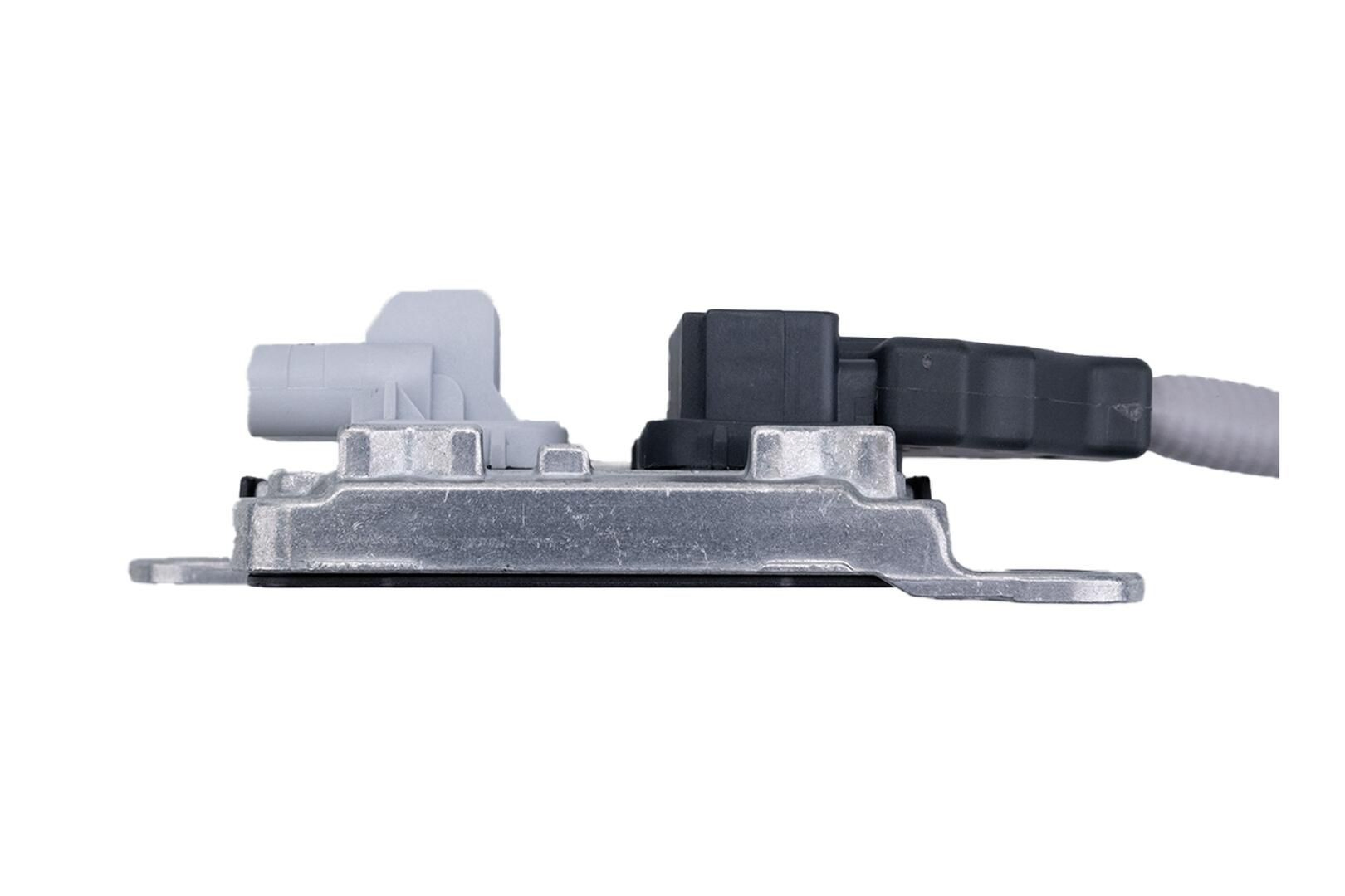 Czujnik tlenków azotu NOX General Motors 3552345 cena, od 190,36 USD