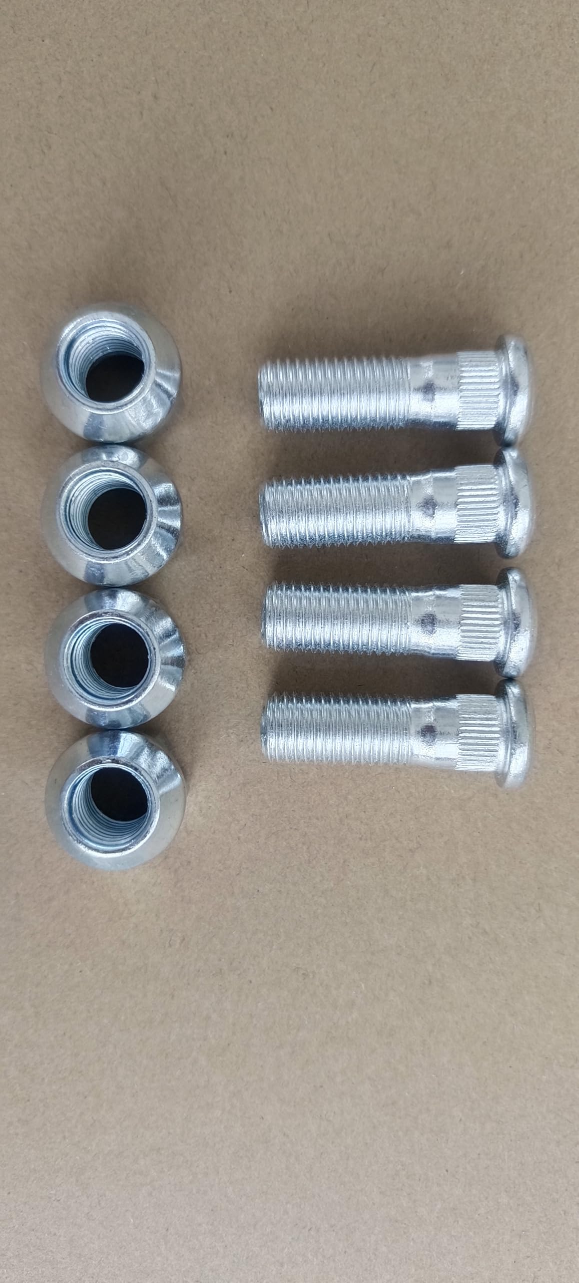 Nakrętka koła Honda Civic VI sedana (EJ9, EK3/4) (1995 - 2001) cena, od 1,74 USD