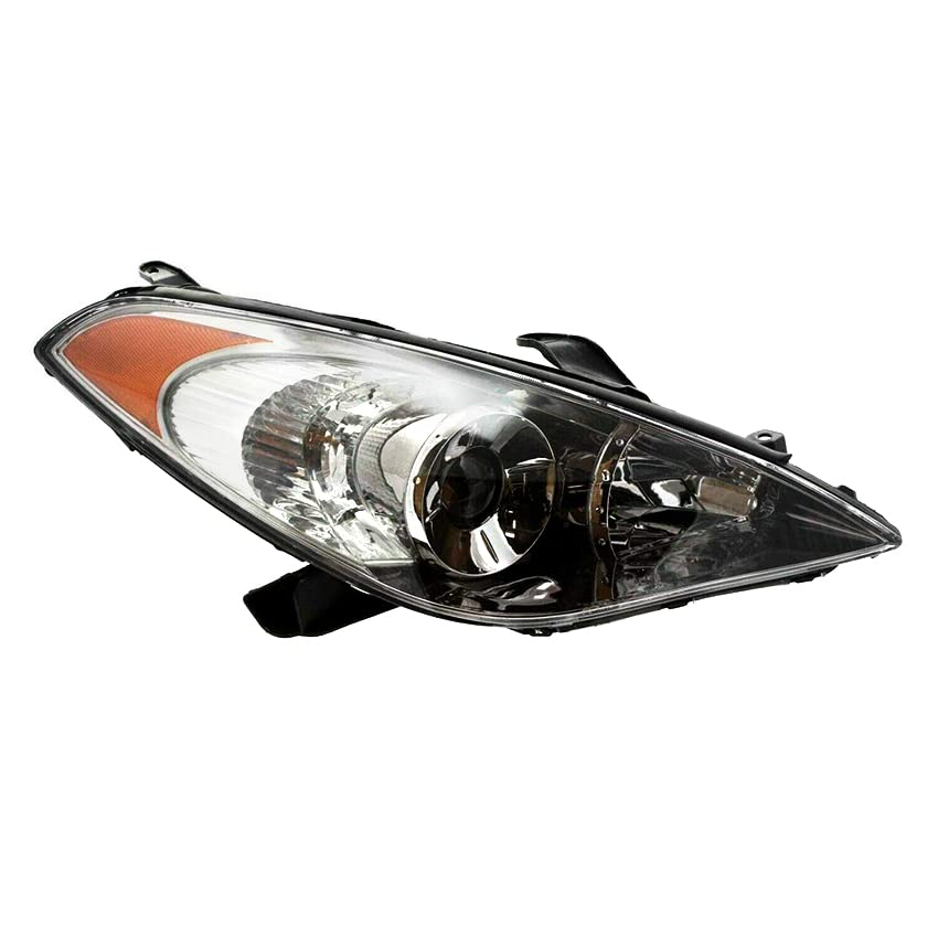 Kupić Reflektor prawy Toyota Solara  V3 w dobrej cenie