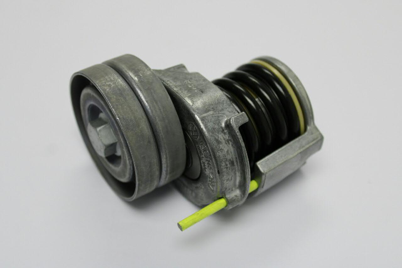Napinacz paska napędowego VAG 03C145299AF cena, od 40,71 USD