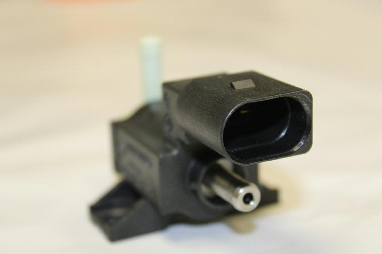  VAG 03C906283B