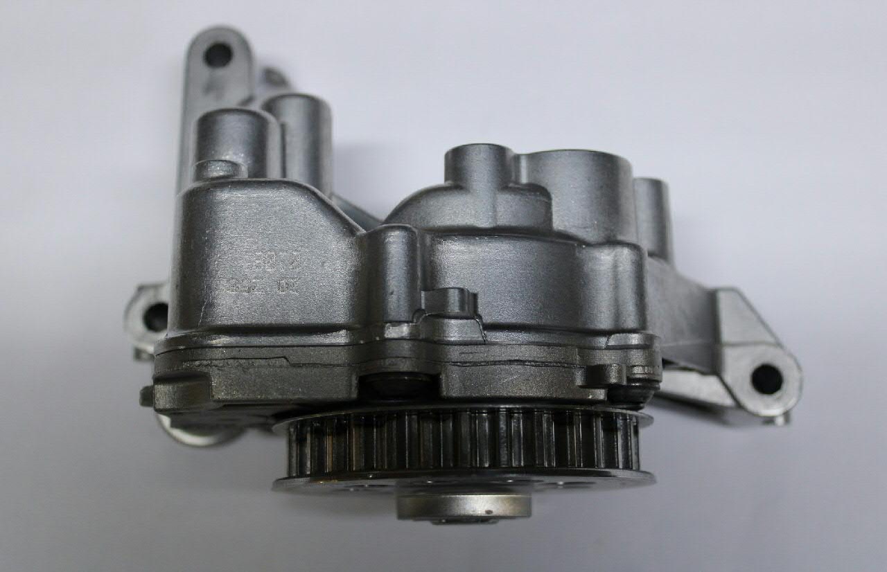 03L115105B VAG Pompa oleju