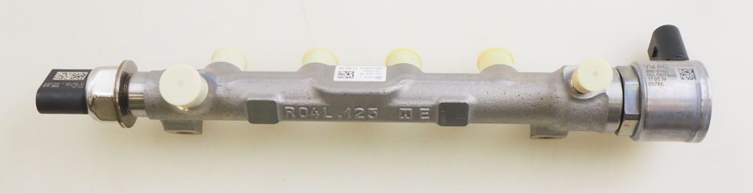 04L130089H VAG Rozdzielacz paliwa