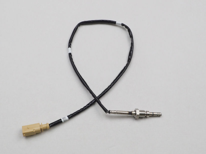 Czujnik temperatury spalin po filtrze cząstek stałych VAG 04L906088B cena, od 56,18 USD