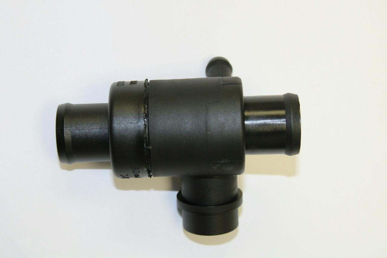 Zawór PCV odpowietrzający silnik 06B103235G VAG