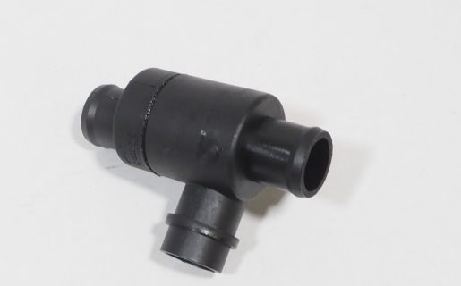 06B103235G VAG Zawór PCV odpowietrzający silnik