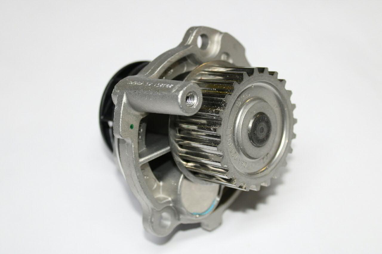 Pompa chłodząca wodna VAG 06B121011Q cena, od 32,52 USD