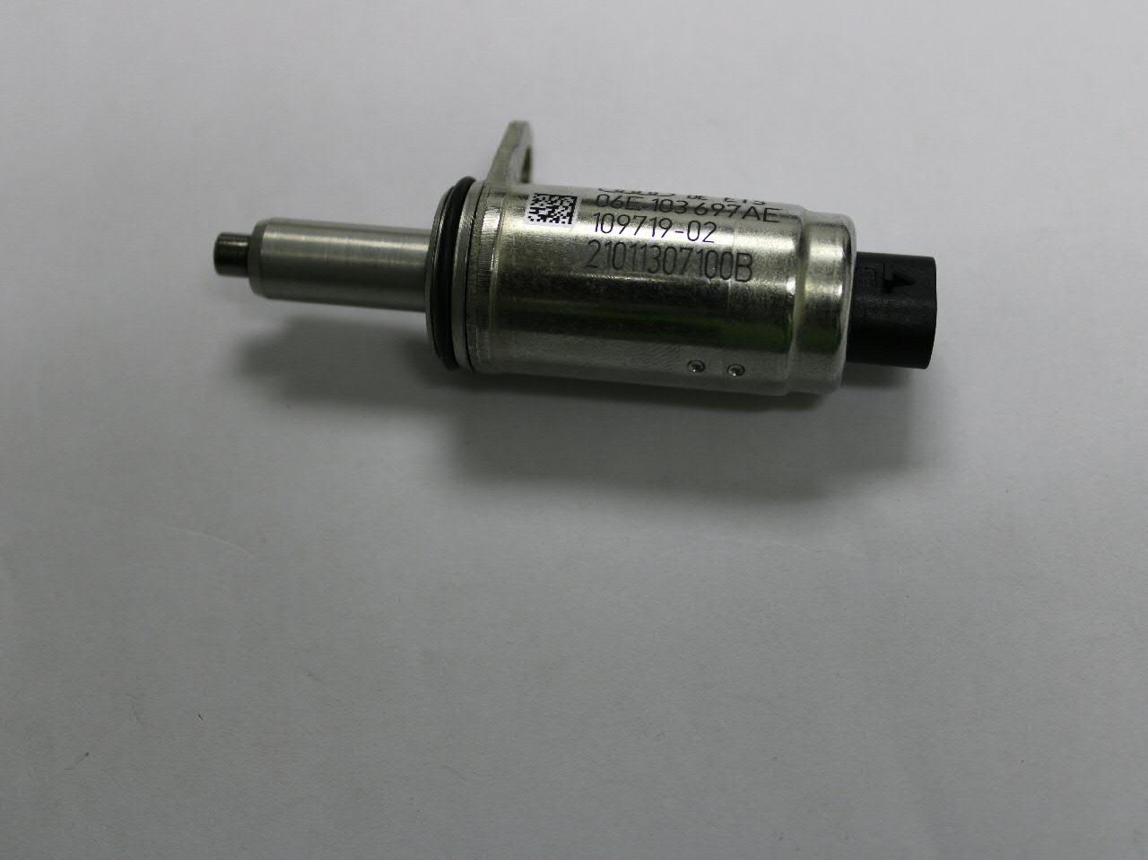 06E103697AE VAG Regulator faz rozrządu