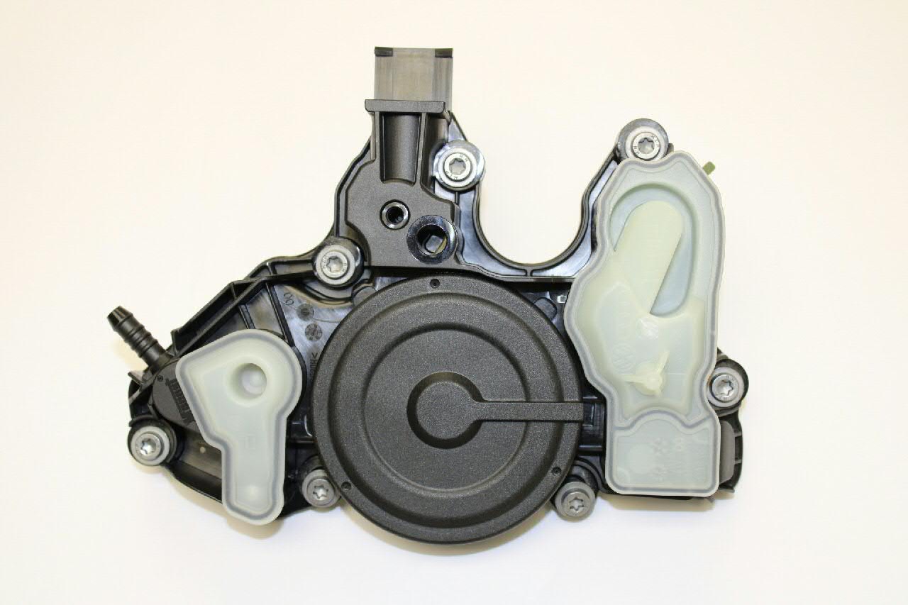 06K103495BL VAG Separator oleju układu wentylacji kadłuda (bloku silnika)