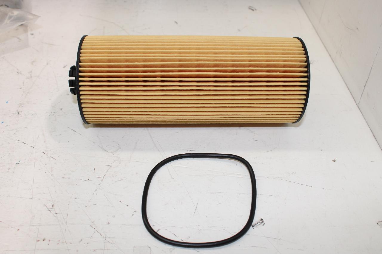 07W115436 VAG Filtr oleju