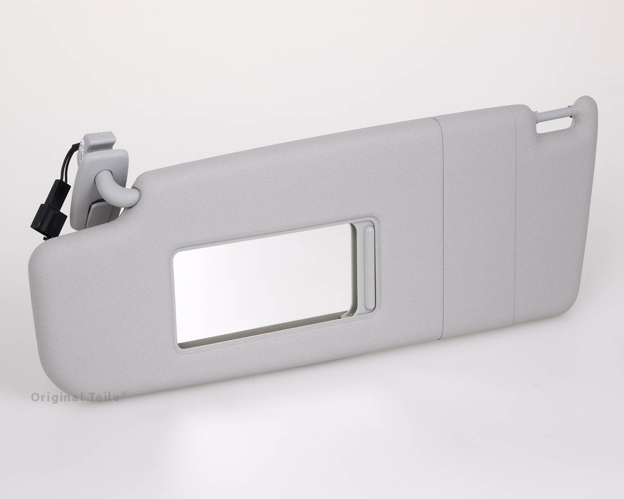 Osłona przeciwsłoneczna VAG 1K08575512F4 cena, od 47,67 USD