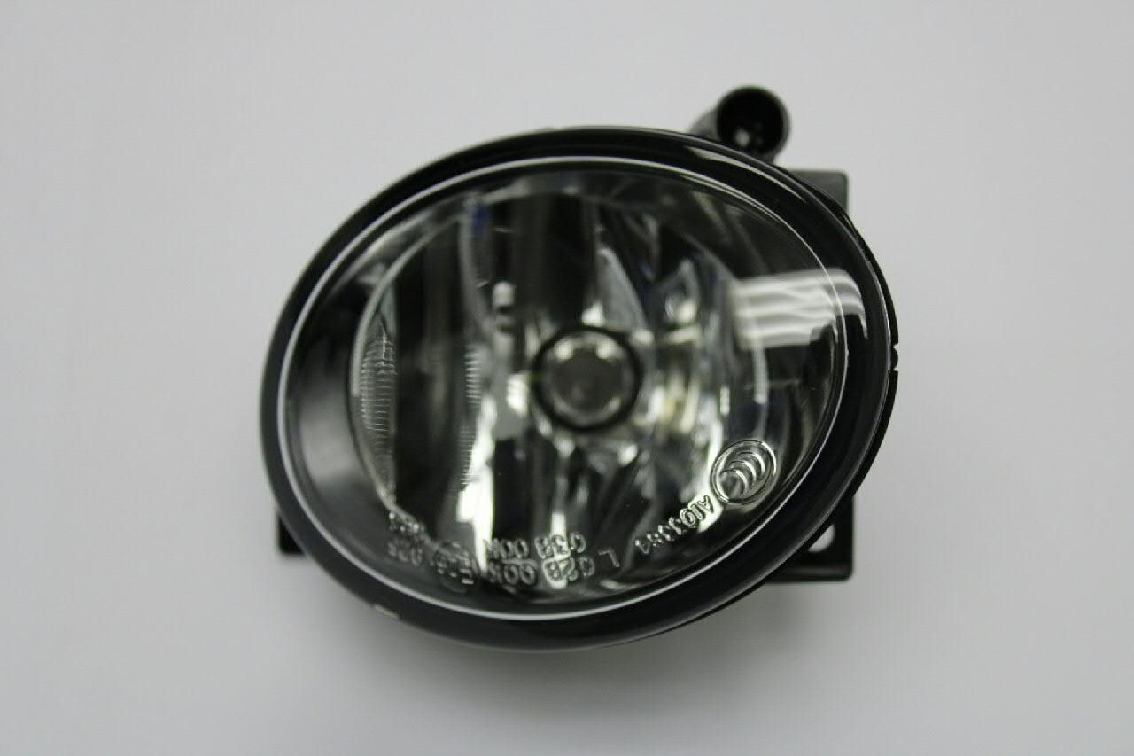 Lampa przeciwmgielna lewa VAG 2H0941699A cena, od 71,51 USD