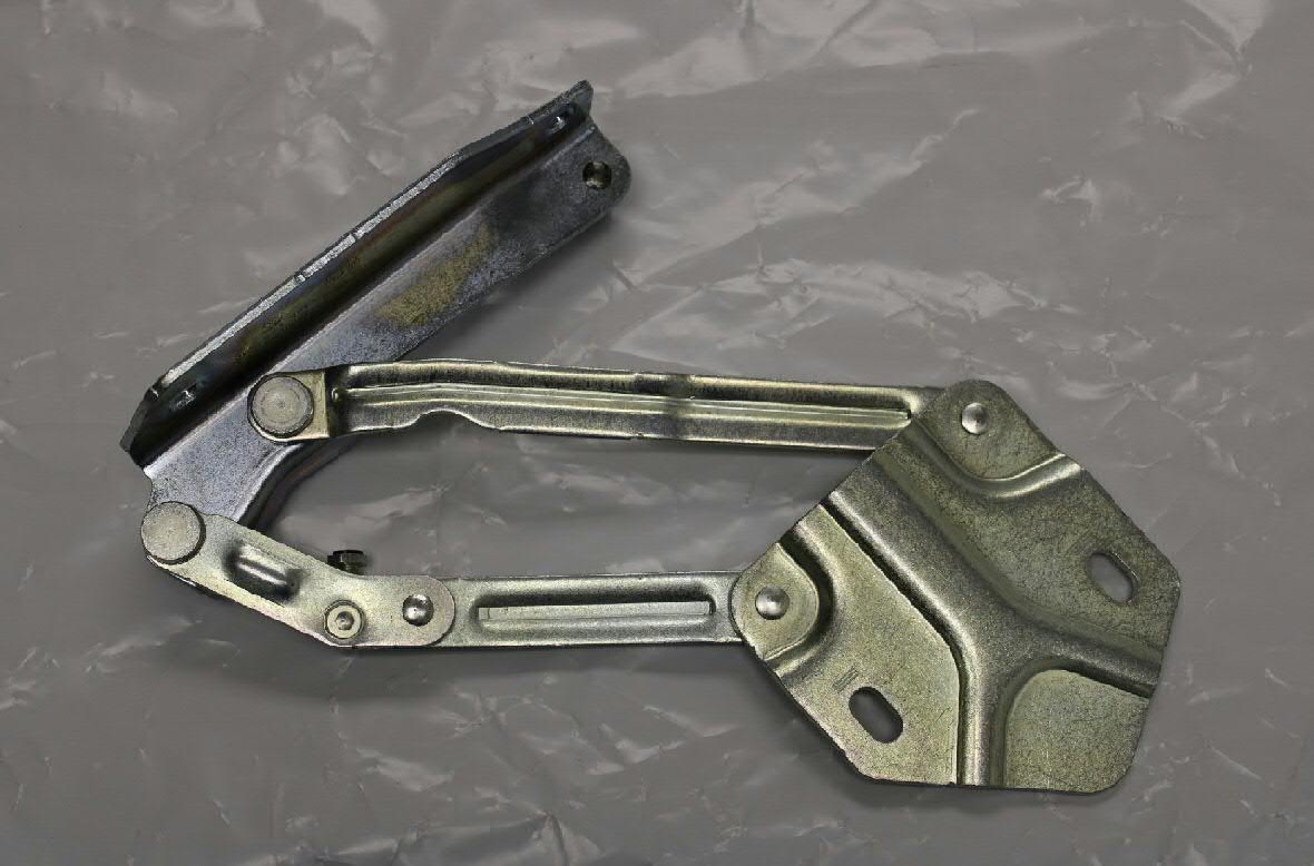 Zawias maski lewy VAG 2K5823301 cena, od 35,12 USD