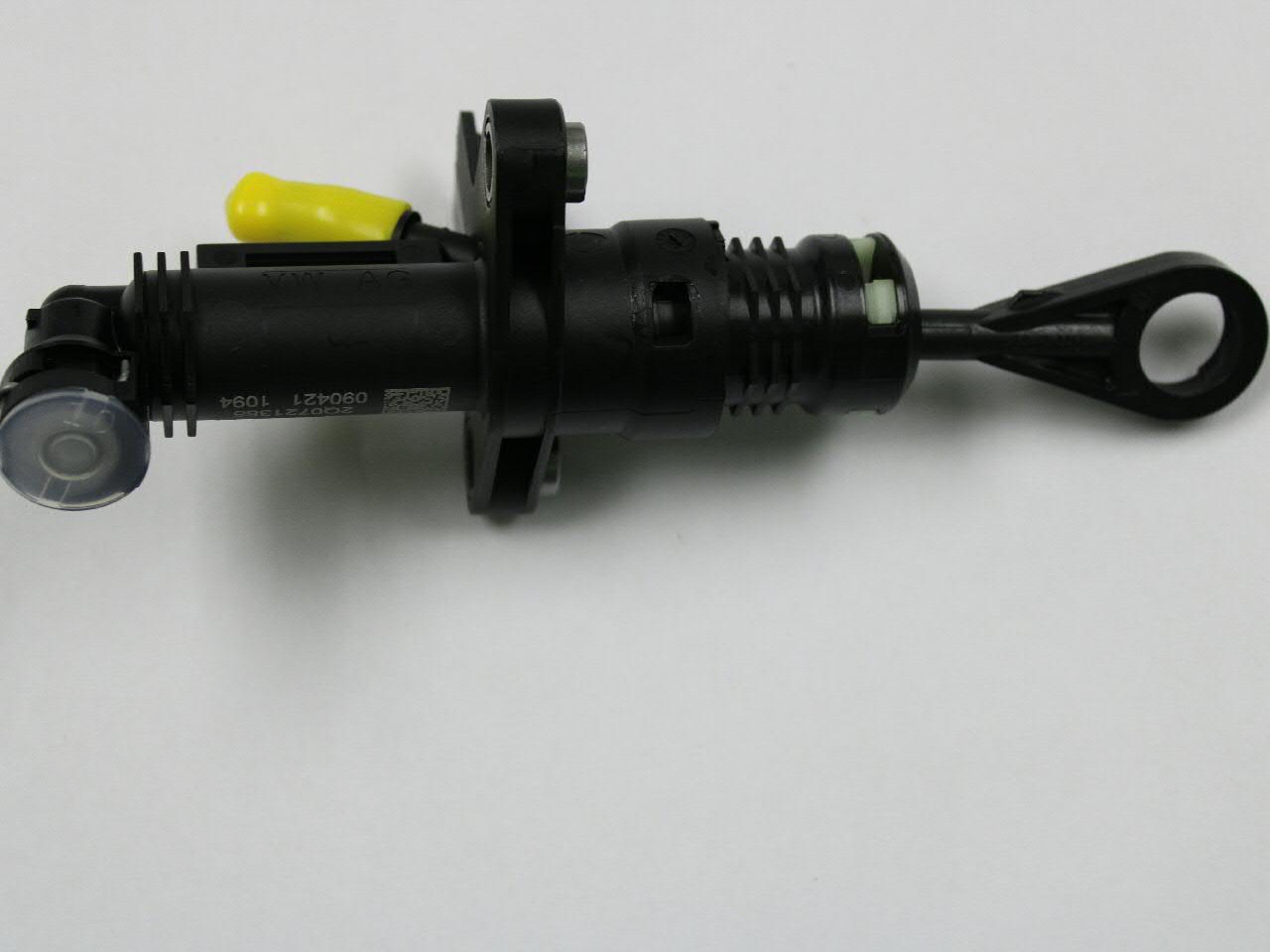 2Q0721405 VAG Cylinder sprzęgła główny