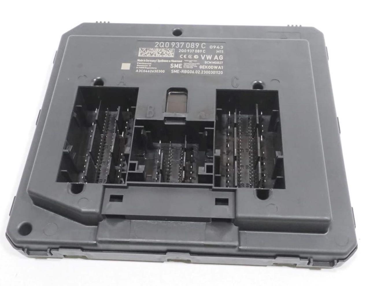 Blok komfortu VAG 2Q0937089C cena, od 194,09 USD
